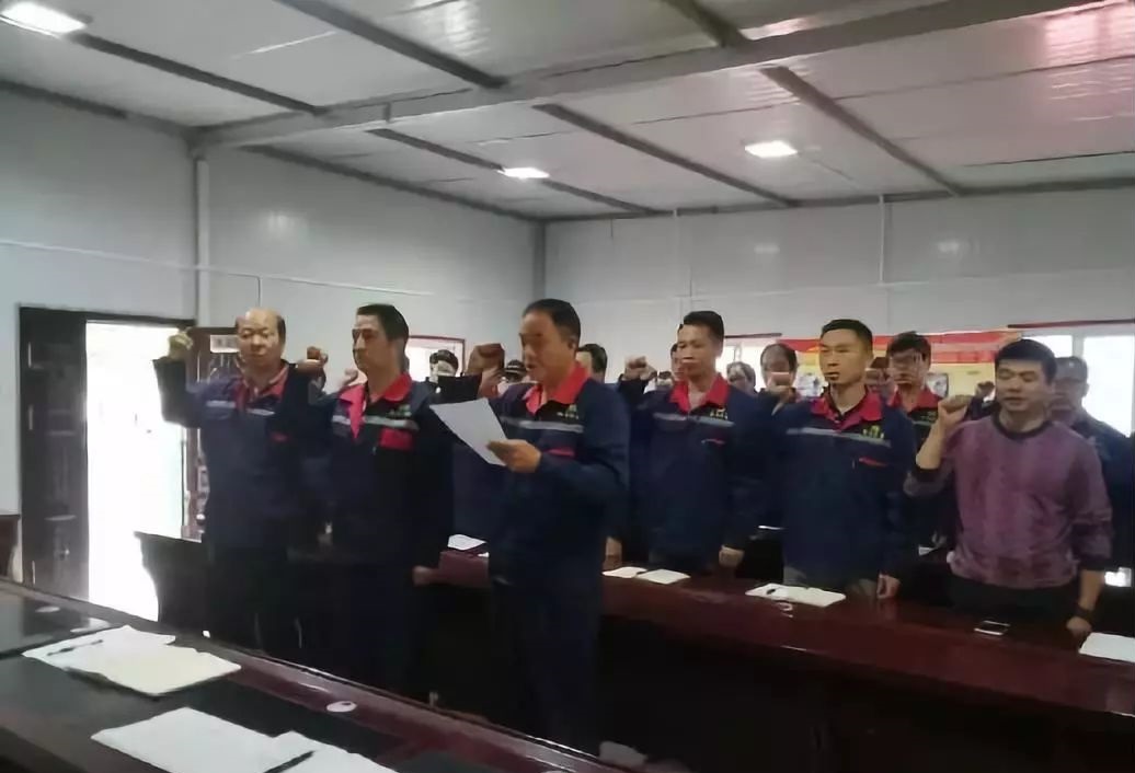 1528161205441584Uo4t.jpg ¶¦·á.jpg