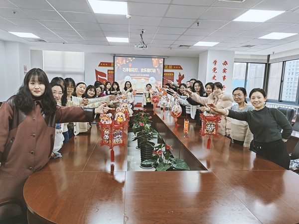 1675390097341534KDJ0.jpg Ô˶¯ÕÕÆ¬2_¸±±¾.jpg