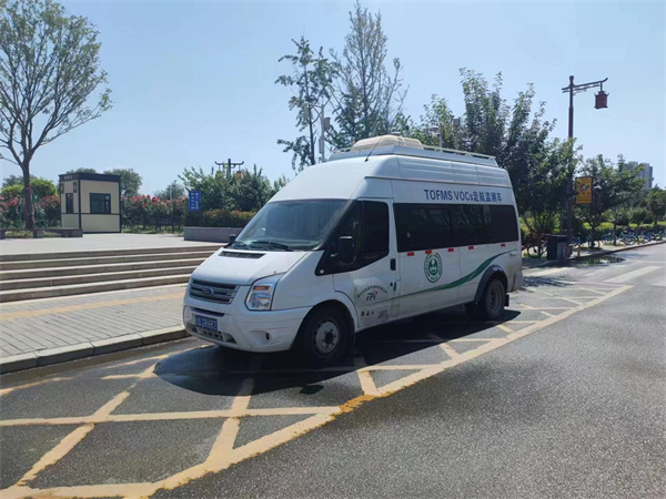 1689220132390710mZb5.jpg ͼ1×ߺ½¼à²â³µ.jpg