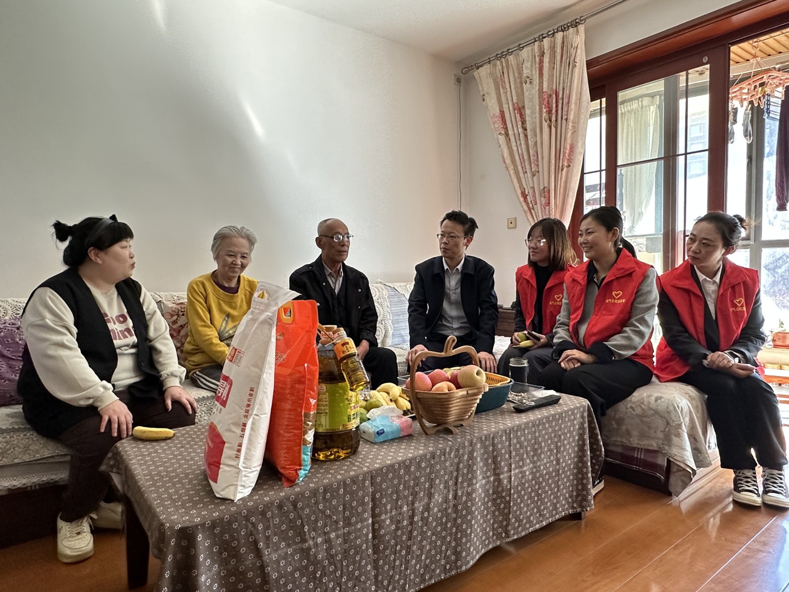 1698105709176018UTXg.jpg οÎÊÔ˶¯ÕÕÆ¬_¸±±¾.jpg