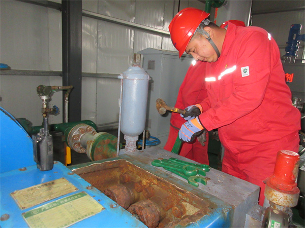 1714954256890424v8Qr.jpg ÀîÌÎ-СÎÒ˽¼ÒÊÂÇéÕÕ.jpg