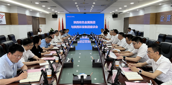 ������ӯ�����������������ɫ����������̸���� .jpg