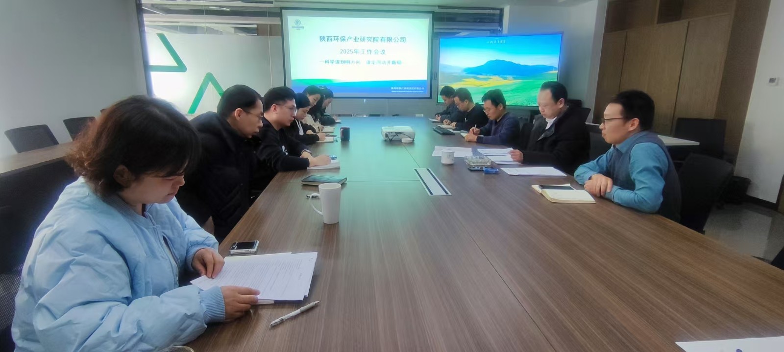 ��ѧı����ƫ�� ı���������¾�-�о�Ժ�ٿ�2025������ۻ�.jpg